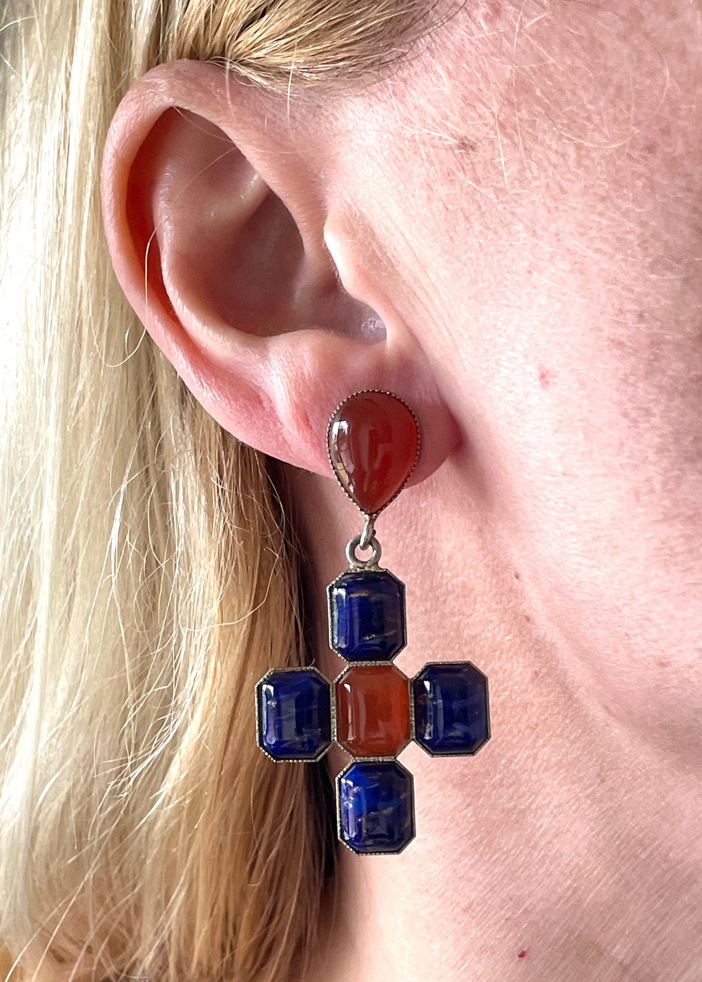 Vintage poured glass cabochon faux lapis lazuli deep blue and faux carnelian orange glass earrings with cross motif in silver tone