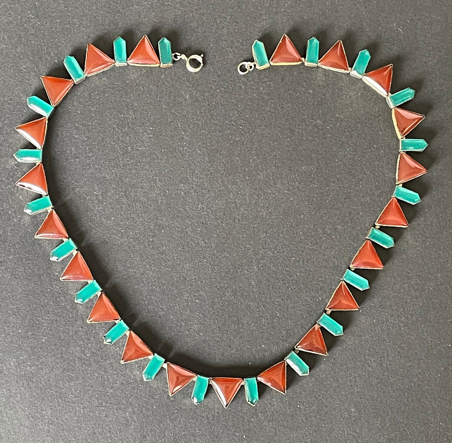 Vintage / antique green and orange paste collet set glass riviere necklace beautiful geometric triangle and pentagon shaped stones