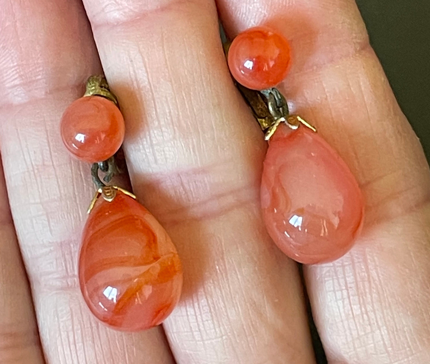 Vintage Art Deco large teardrop glass faux carnelian and gold tone statement clip on earrings, stamped ges gescht