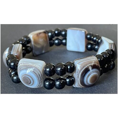 Vintage / antique Victorian bullseye agate stone stretch bracelet, beautiful striations, Scottish style