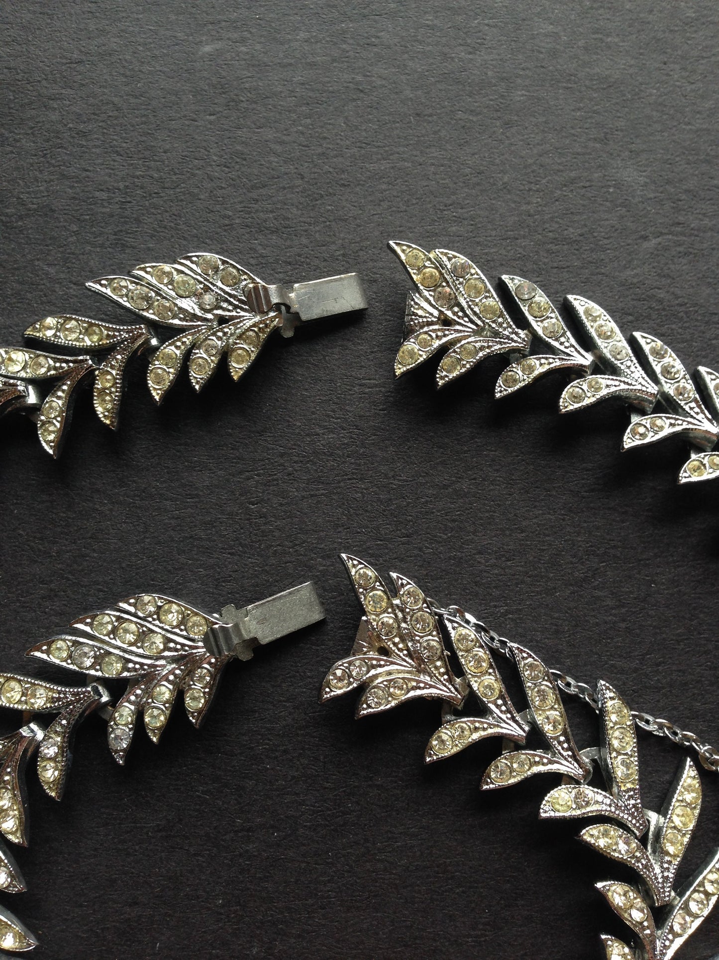 Vintage Art Deco paste / rhinestone sunburst design and silver tone necklace and bracelet set demi-parure