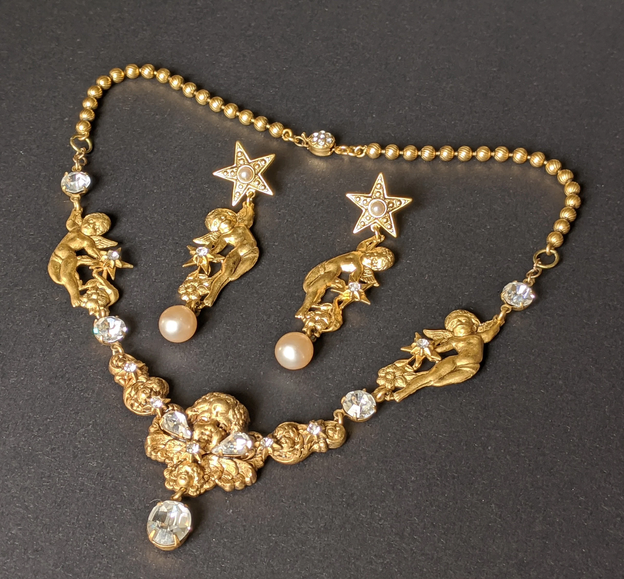 Vintage Askew London cherub necklace and earrings set / demi-parure, gold tone, rhinestone, excellent condition