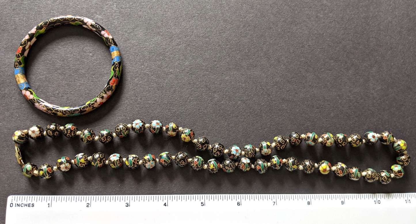 Vintage Chinese cloisonné Art Deco gold, black bead necklace with matching cloisonné hinged bangle with push-in clasp, demi-parure / set