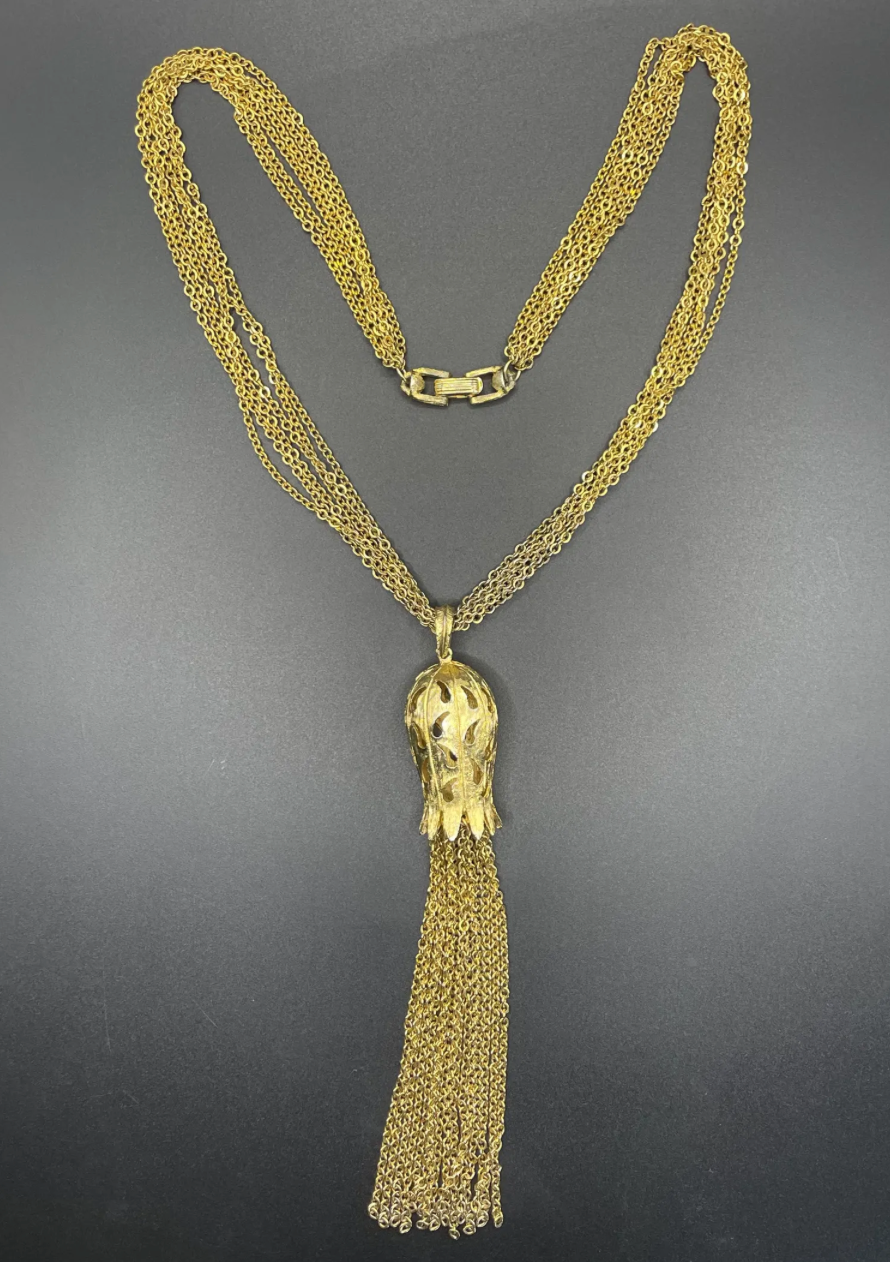 Vintage signed Trifari long multi strand chunky gold tone tassel necklace, 1970s flapper revival style