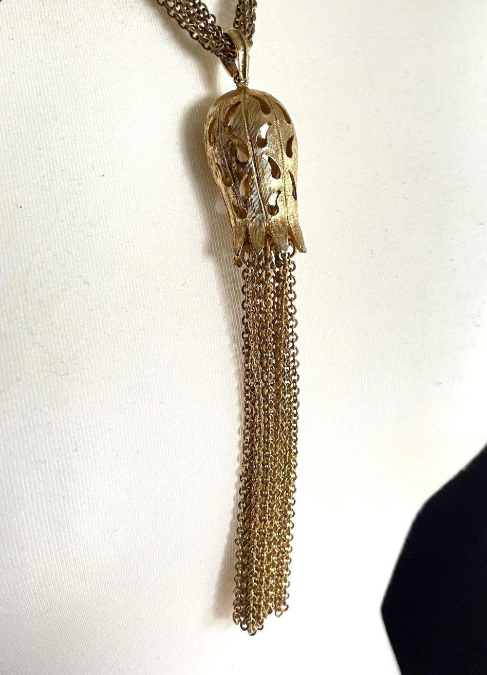 Vintage signed Trifari long multi strand chunky gold tone tassel necklace, 1970s flapper revival style