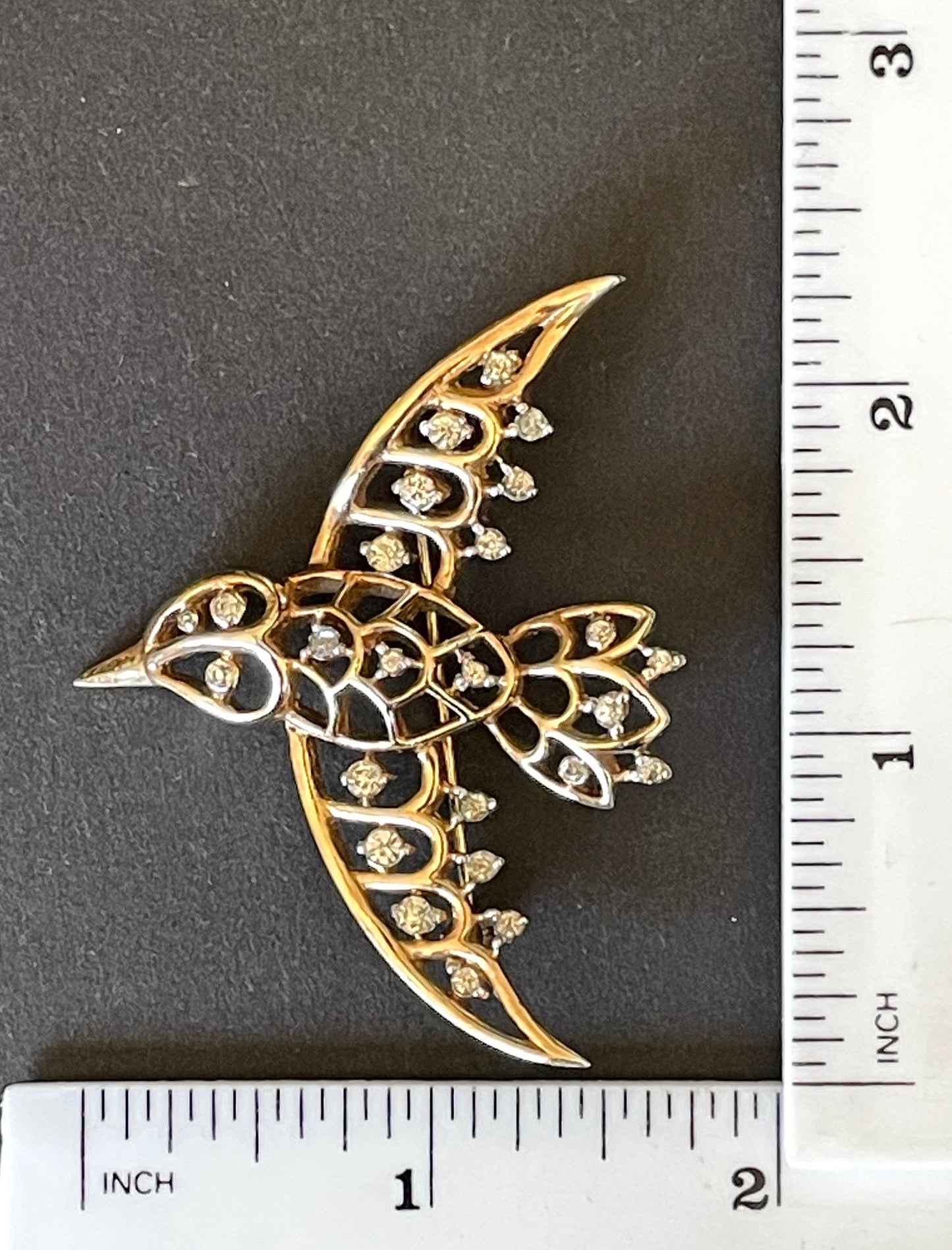 Rare large vintage sterling silver gilt bird brooch produced by Trifari for Ciro Pearls England, 1948 patent Alfred Philippe design