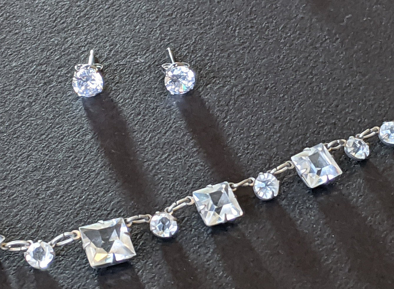 Vintage Art Deco clear paste riviere necklace, bezel set open backed round & square cut rhinestones, with free stud earrings