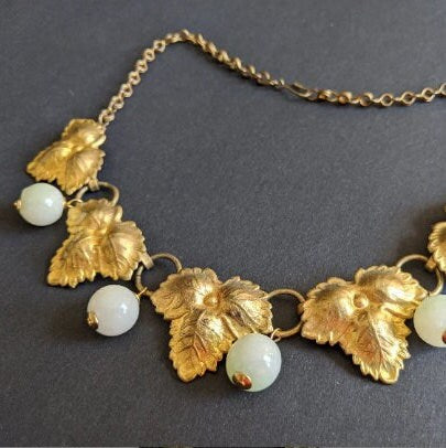 Vintage 1940s leaf and vaseline glass bead drop necklace, fabulous quality, very much like Miriam Haskell