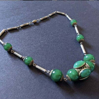 Vintage Art Deco heavy green glass bead and collet set cabochon Czech or French necklace - fabulous large 3D centrepiece