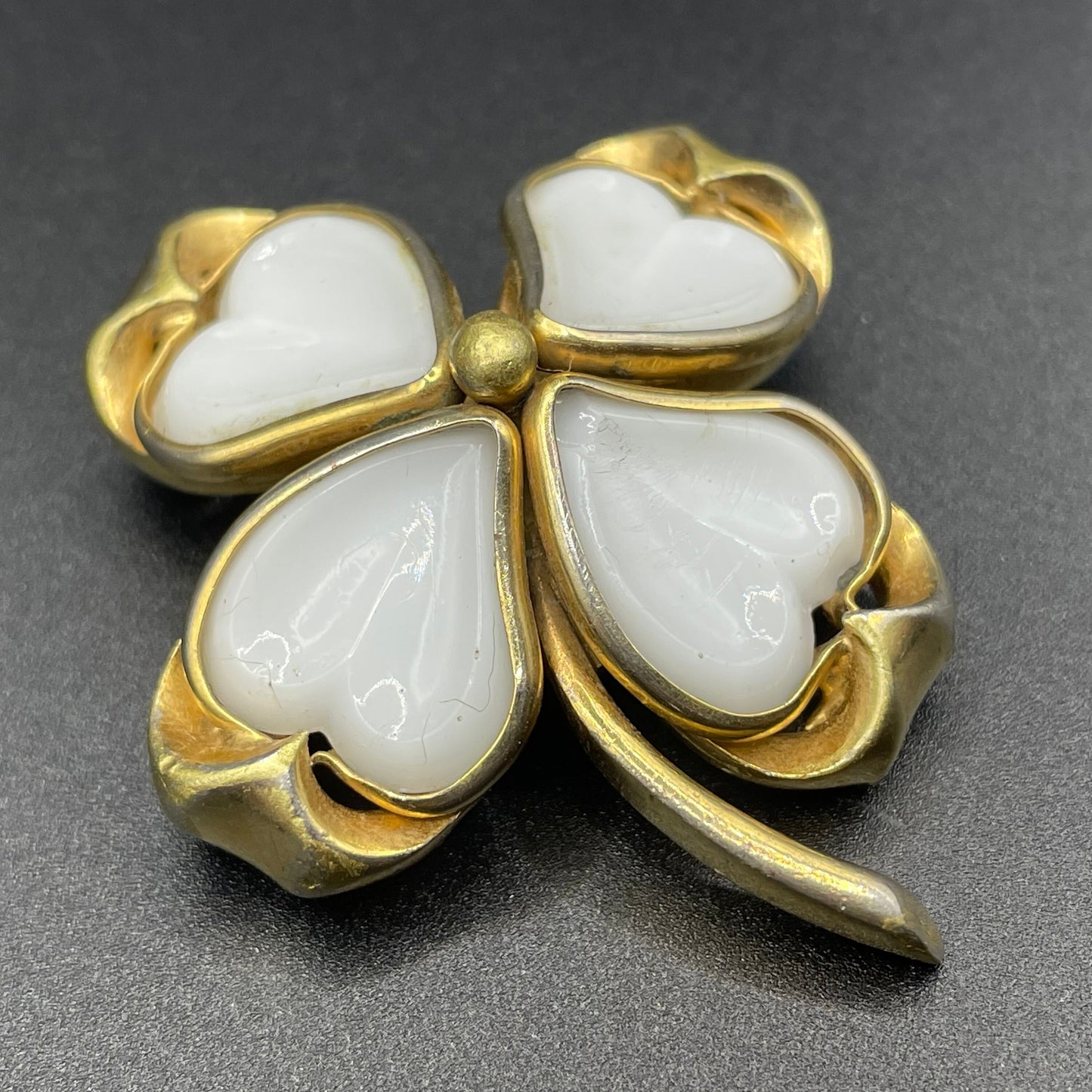 Vintage milk white poured glass and gold tone four leaf clover or shamrock petite brooch, as found, possibly unsigned Trifari