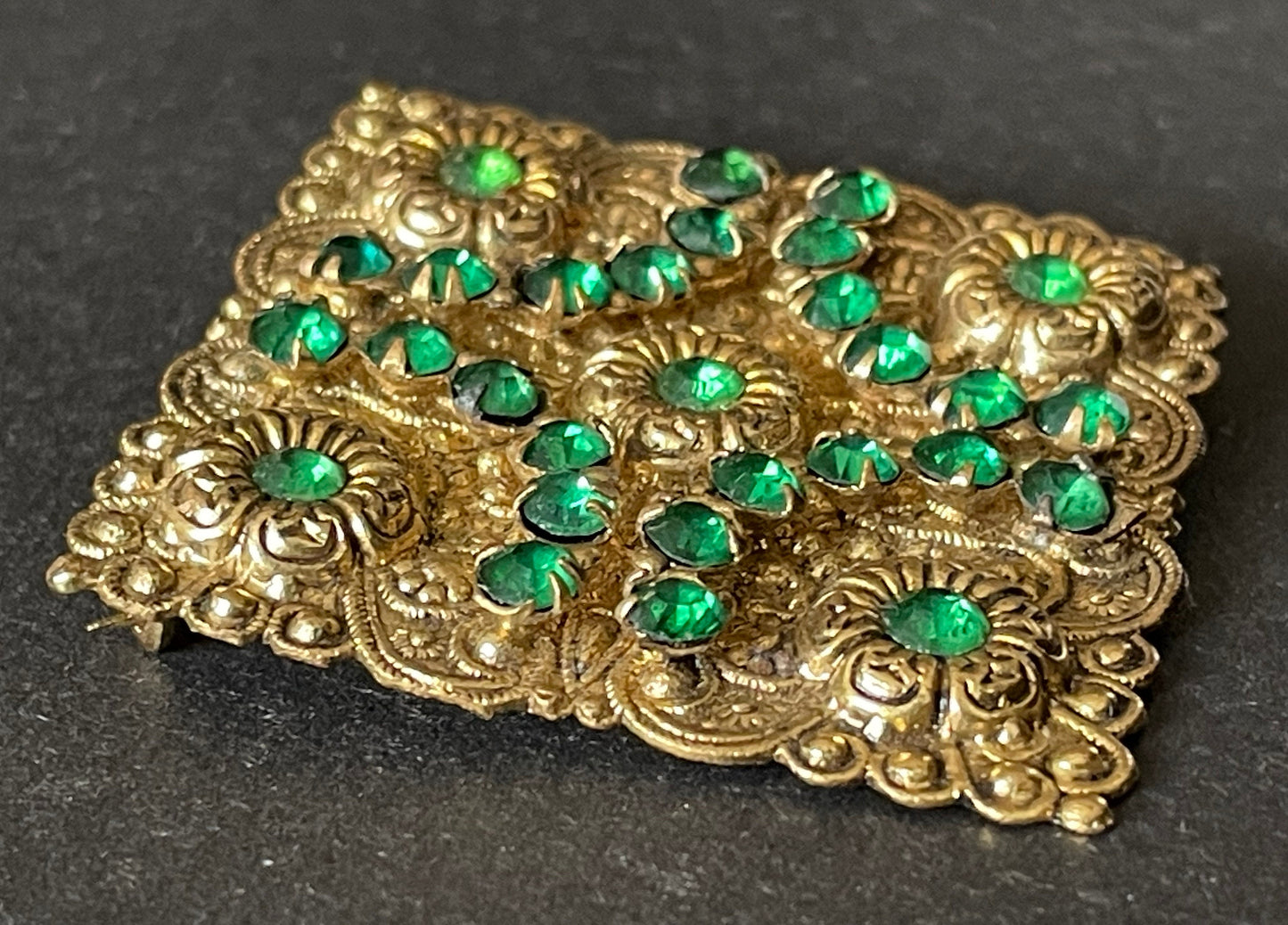 Large vintage Art Deco emerald green rhinestone and gold tone filigree Czech statement square brooch, flower design, Max Neiger style