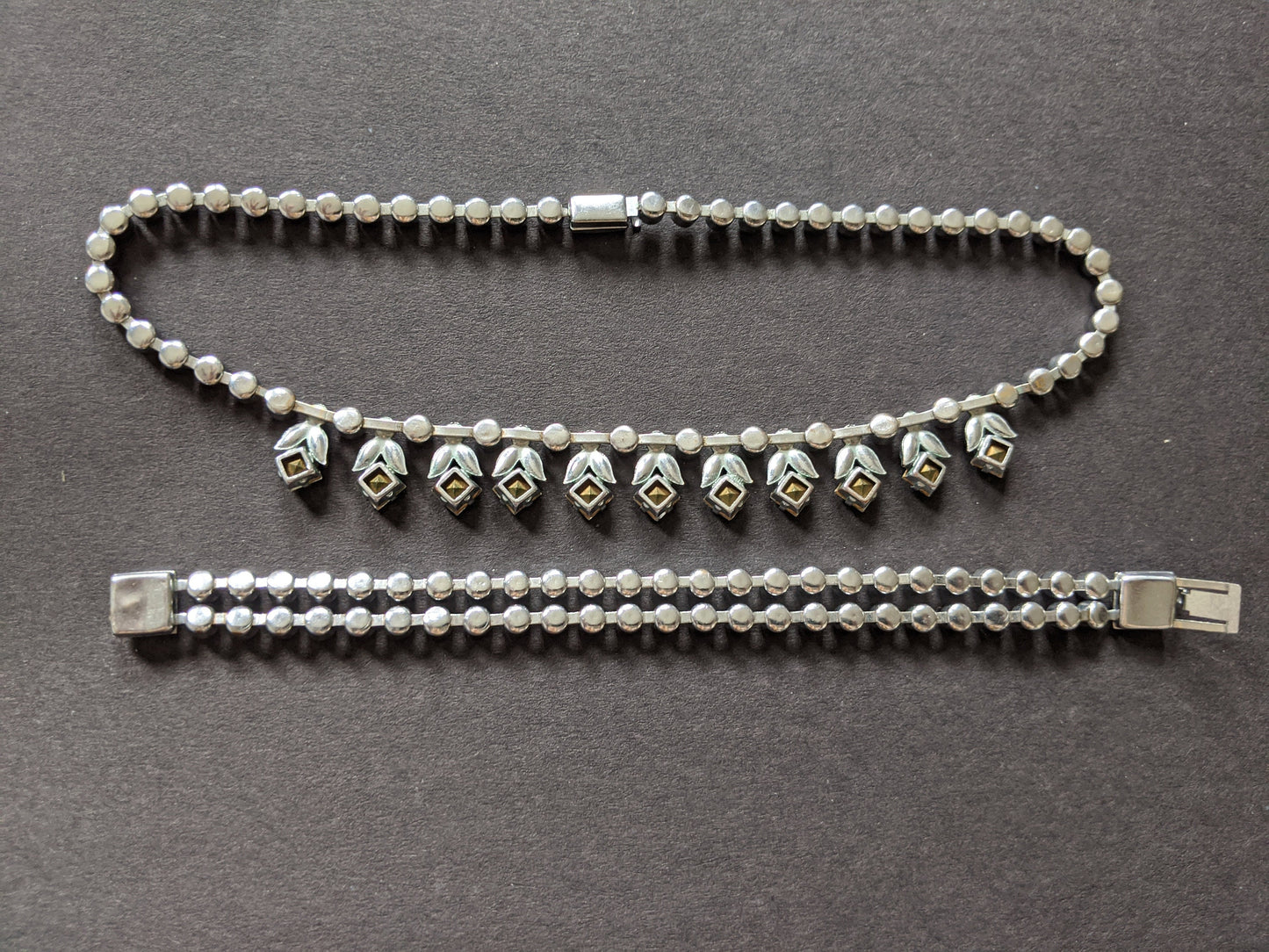 Vintage Art Deco paste and silver tone, beautiful necklace and double strand bracelet demi-parure