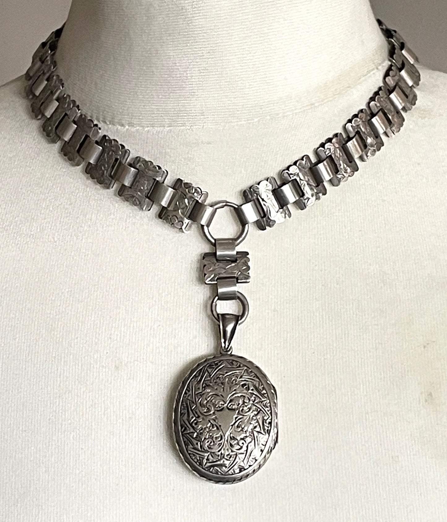 Antique Victorian sterling silver (tested) heavy book chain necklace with large oval locket, beautiful engraving