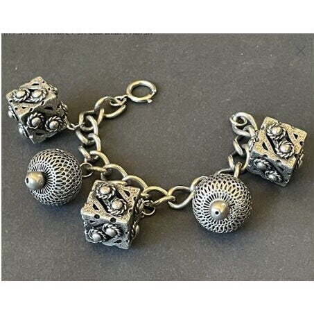 Vintage oversized silver tone filigree chunky charm bracelet, amazing quality, superb vintage condition