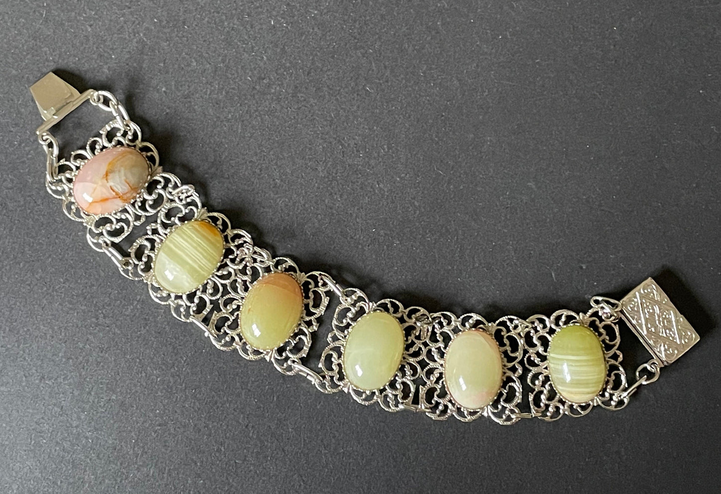 Vintage Giuliano Fratti, Milan (GM) signed pale green marble cabochon designer bracelet, heavy stones in silver tone filigree settings