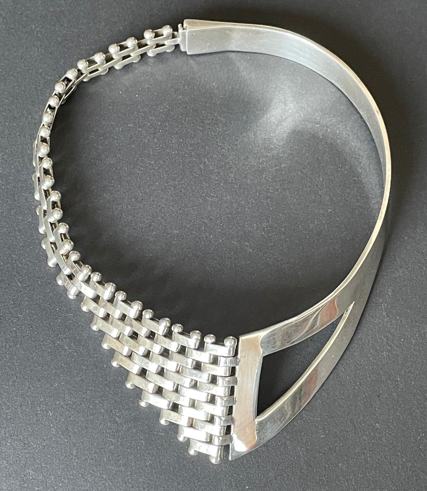 Beautiful vintage Mexican sterling silver, very heavy Art Deco style geometric and brickwork choker necklace, stamped 925 Mexico 150 grams