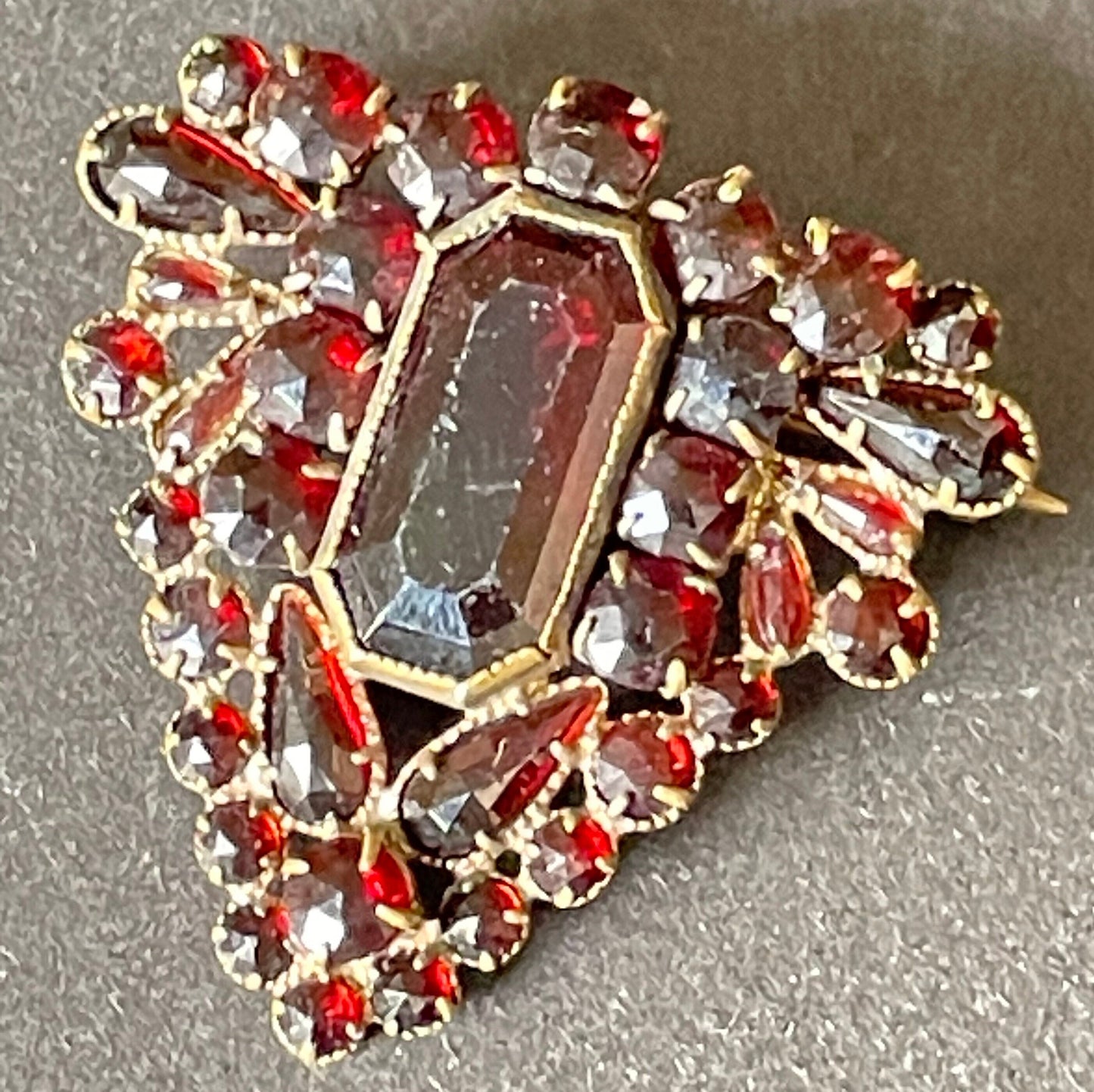 Large vintage / antique Bohemian garnet brooch, different shaped stones set in gold tone, early Art Deco period 1920s